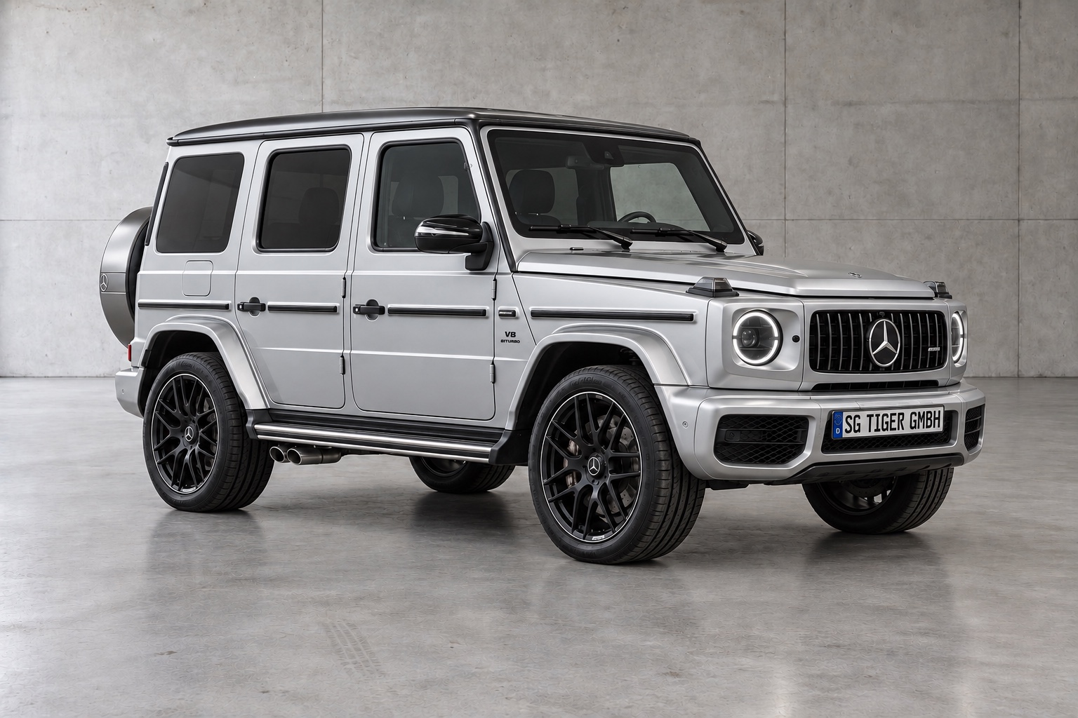 Illustration: Mercedes-AMG G 63 · Silber
