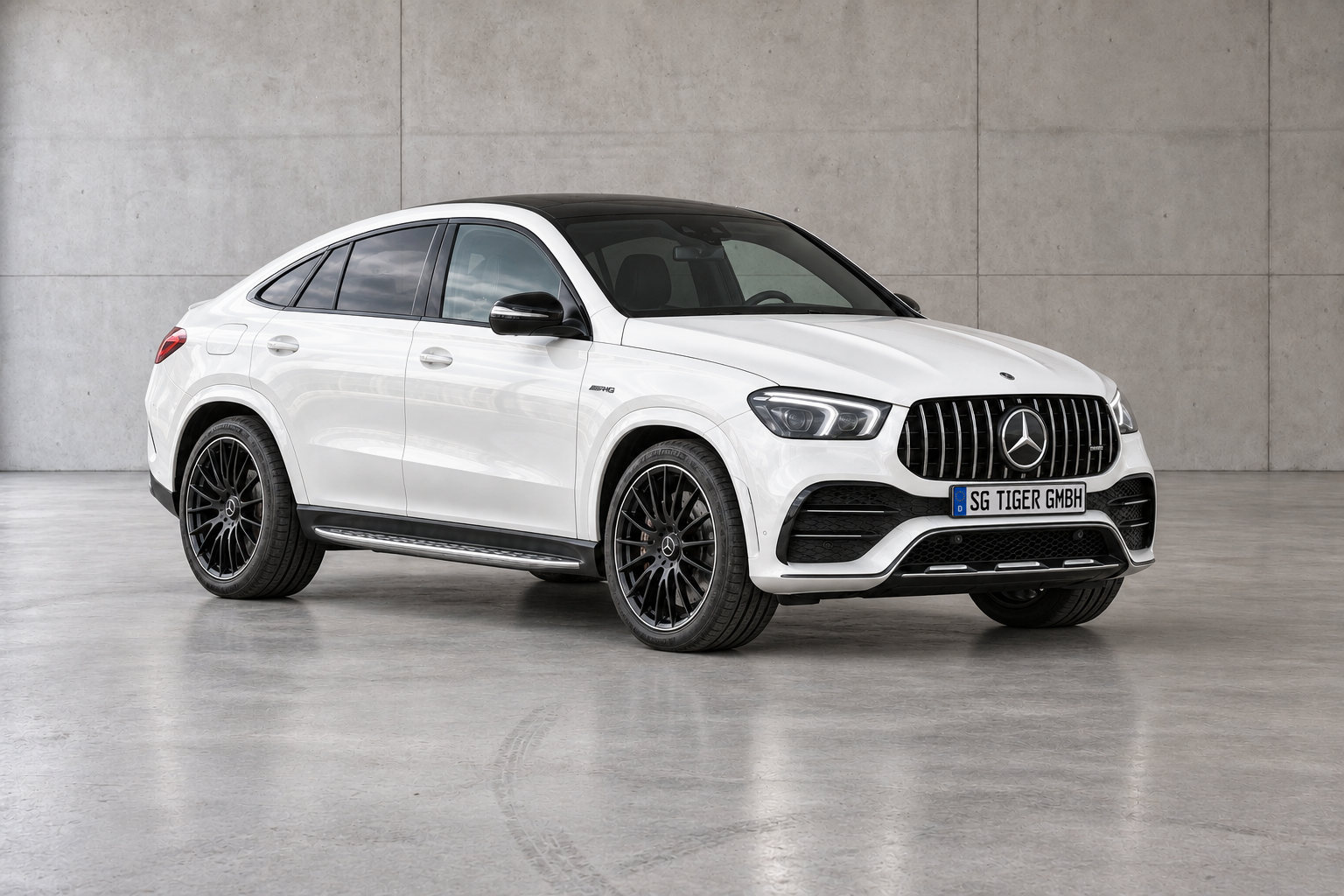 Mercedes-AMG GLE 53 Coupé, schräg von vorne